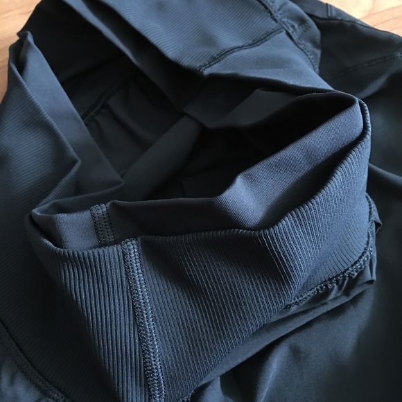 Lululemon Cropped Baggy harem pants 6 - Picture 3 of 6